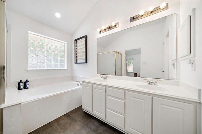 Building Photo - 20718 Cottondale Ct