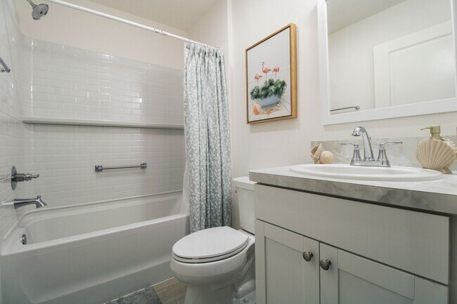 Building Photo - 7673 Woodley Ter