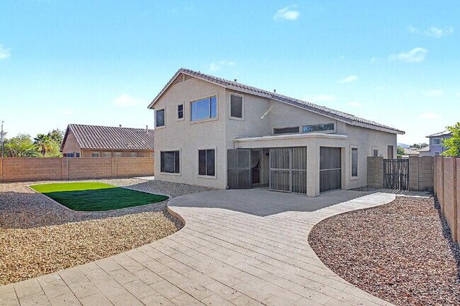 Building Photo - 16317 N 152nd Ave