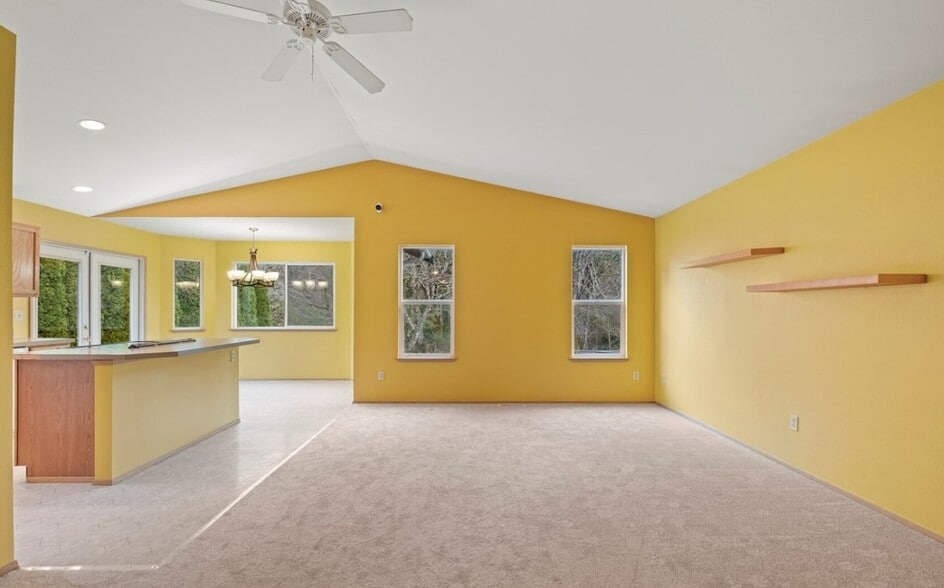 Building Photo - 1225 Sherman Ave