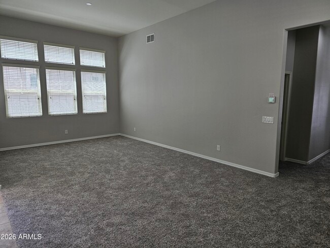 Building Photo - 2253 S Wallrade Ln