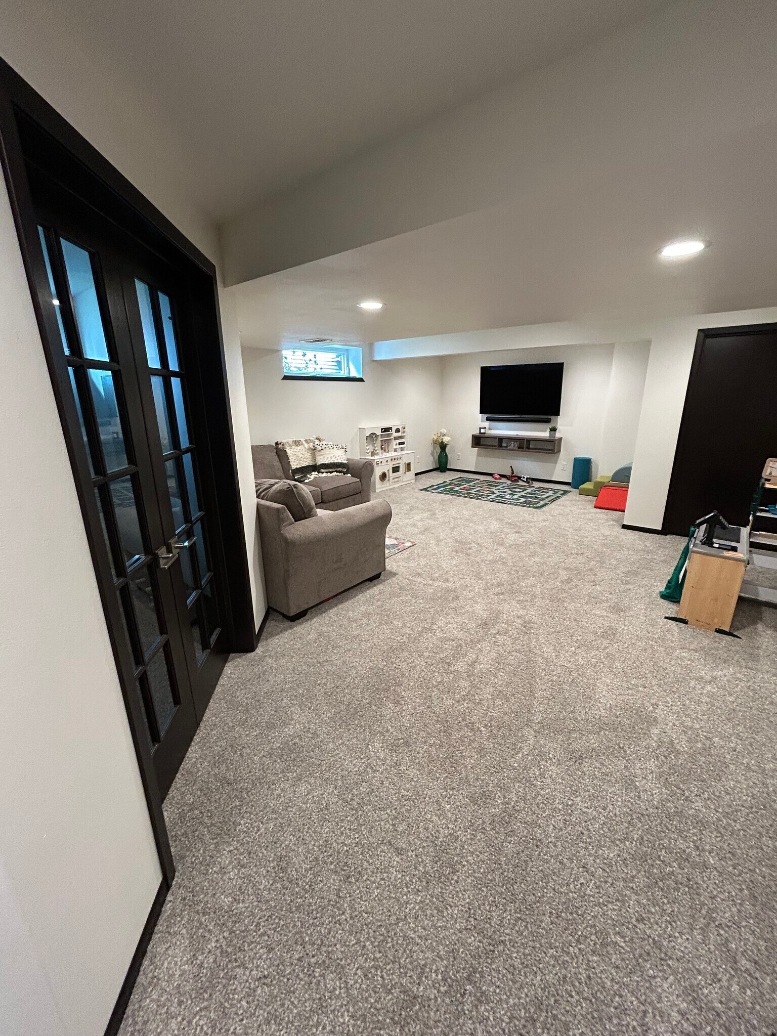 Building Photo - 5370 Little Bluestem Dr