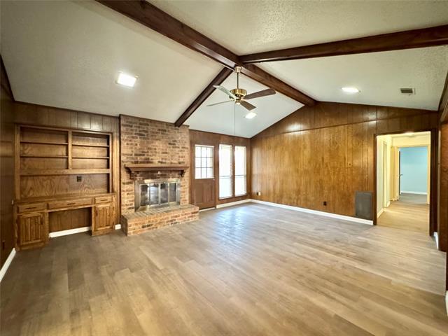 Building Photo - 1925 Glen Hill Dr