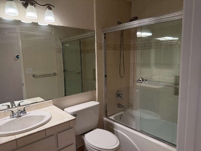 Building Photo - Remodeled Single Family Home