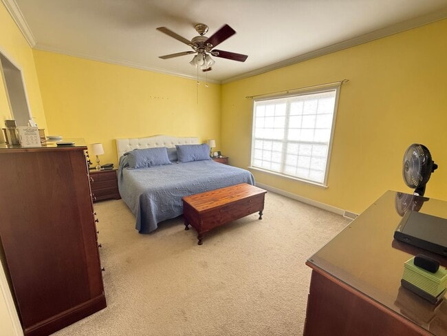 Building Photo - 3 Bedroom 2 Bath House in Lighthouse Point...