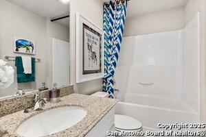 Building Photo - 10439 Legacy Hl