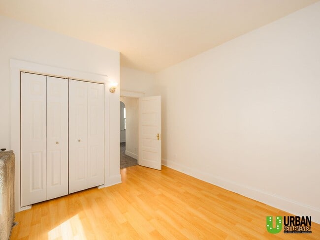 Building Photo - Spacious 4-Bedroom Home with 2-Car Garage, Basement Storage & Flexible Living Space in North Spokane