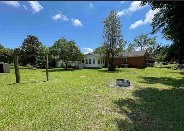 Building Photo - 1029 Edgewood Dr