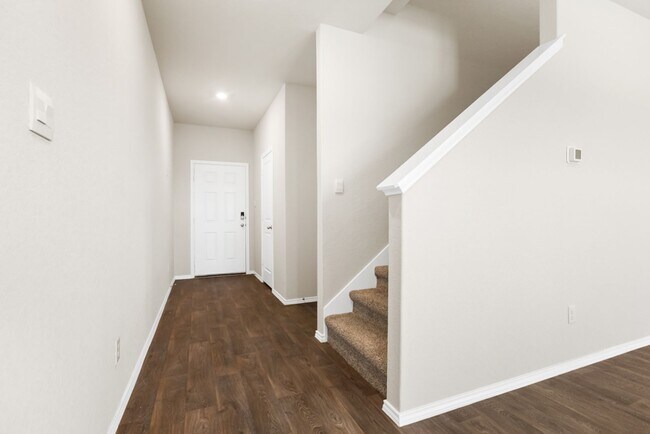 Building Photo - 14736 Childress Fls
