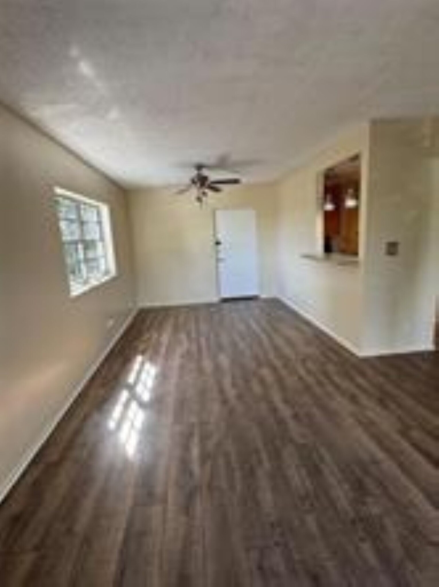 Building Photo - 1407 NE 56th St