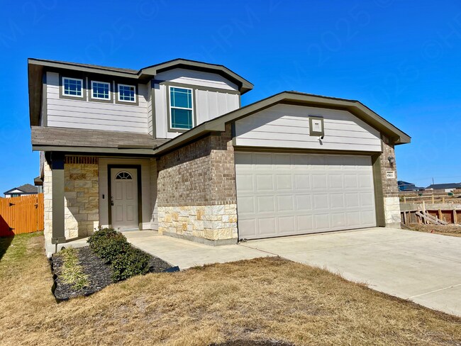 Building Photo - Move-In Special. 1 Month Free Rent with a 12-month lease