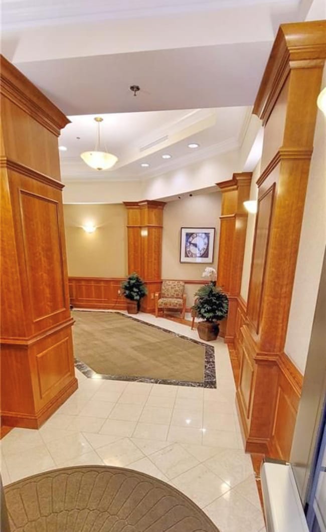 Secure building entry - 123 College Pl