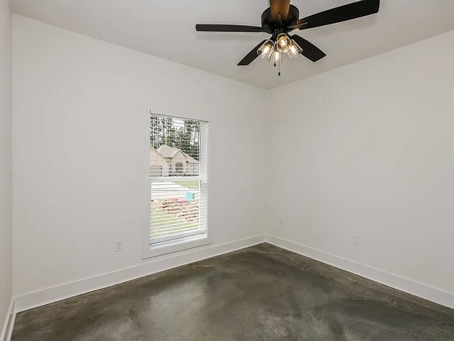 Building Photo - 1633 Shelby Mae Cir