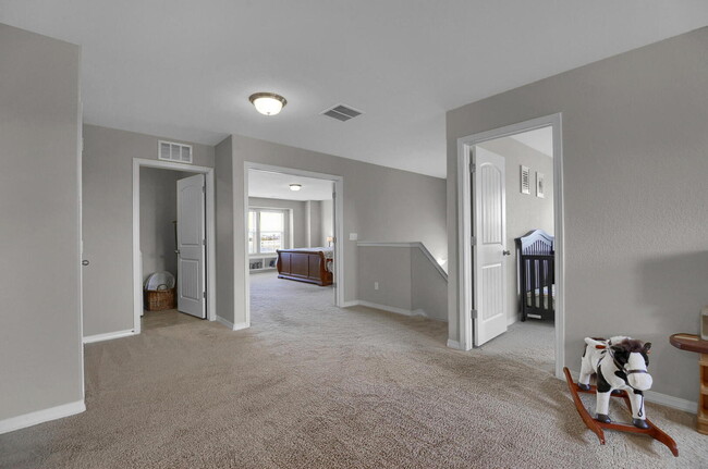 Building Photo - 8166 Misty Moon Dr