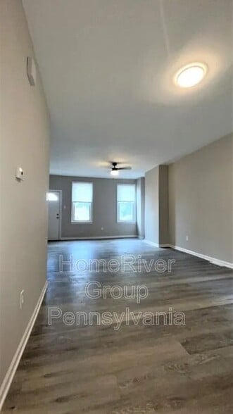 Building Photo - 5025 Jackson St