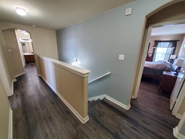 Building Photo - 2127 Muuga Manor