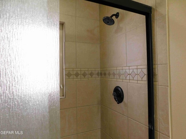 Building Photo - 4529 Hugo Reyes St