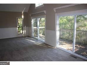 Building Photo - 3836 Clubhouse Dr