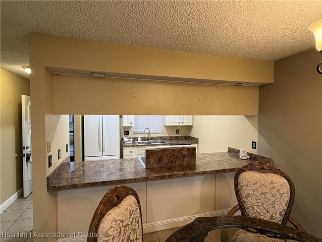 Building Photo - 4918 Granada Blvd