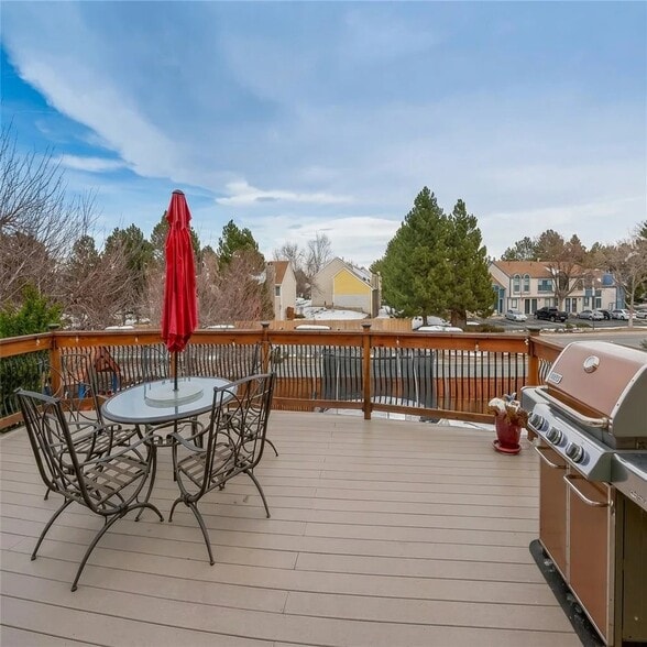 Building Photo - 504 S Laredo Cir