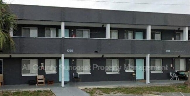 Primary Photo - 1200 70th St N