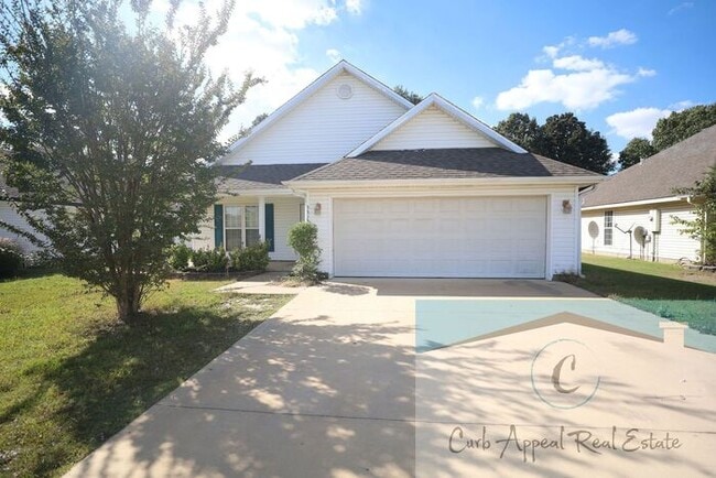 Primary Photo - Beautiful 3 bed /2 bath home - Nettleton s...