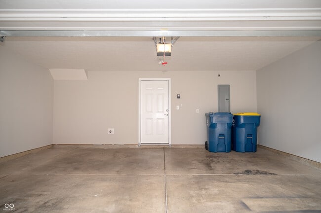 Building Photo - 428 Neuman Way