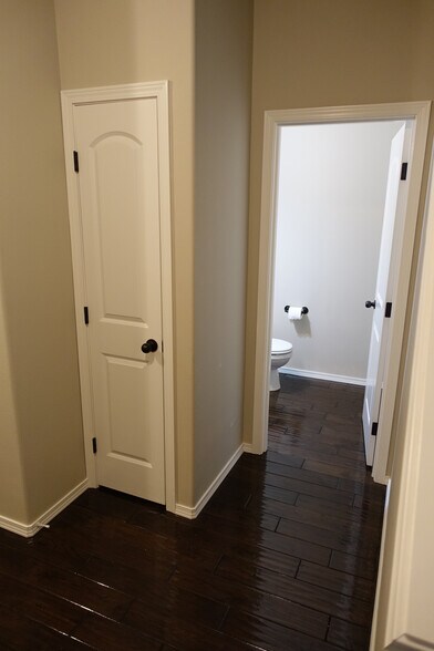 Half Bath off Entry - 7730 181st Street East