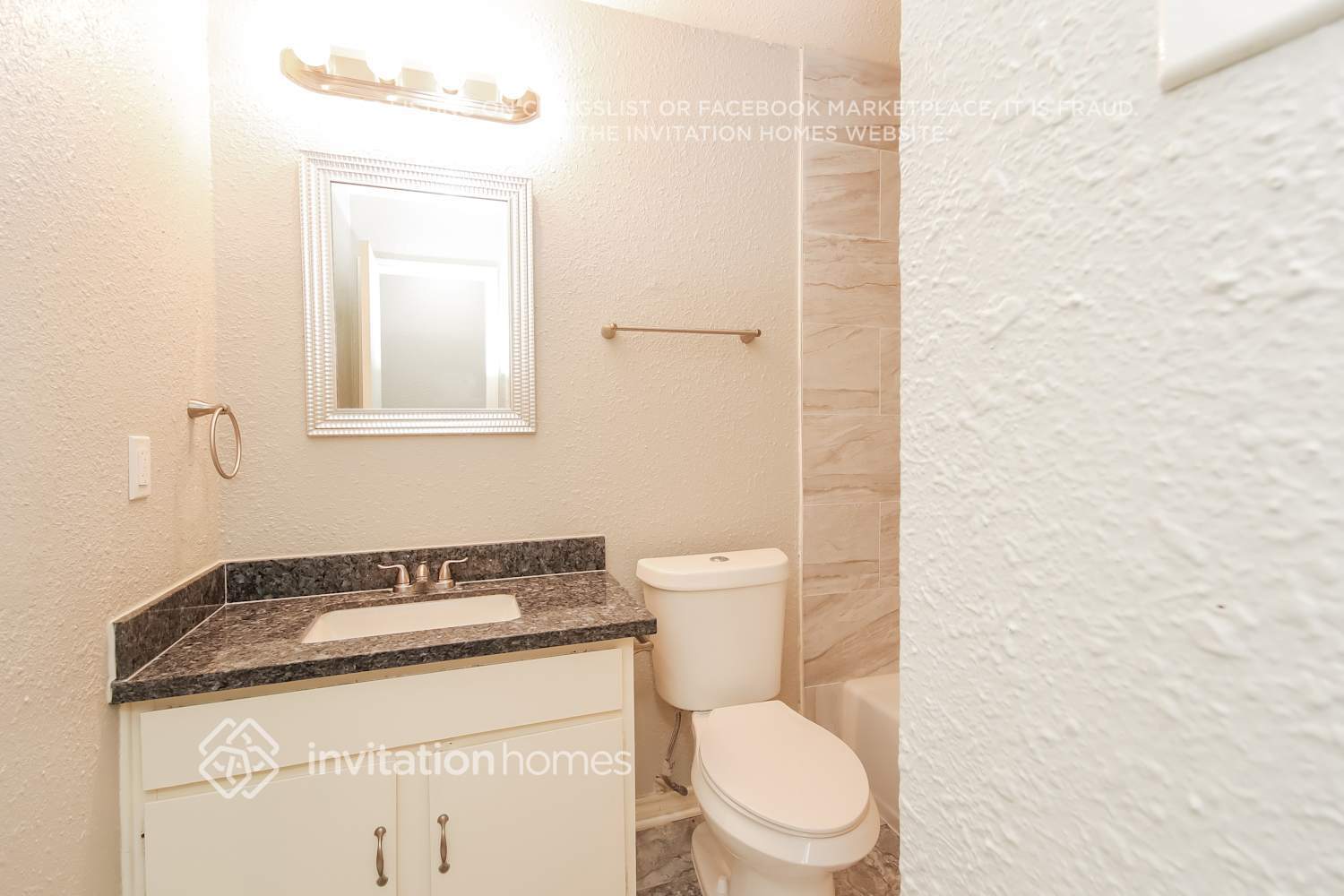 Building Photo - 1820 Eagle Dr