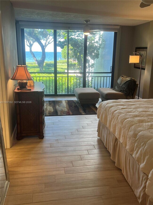 Building Photo - 202 Sanctuary Dr.