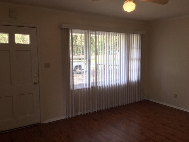 Building Photo - 3253 Wingfield Way