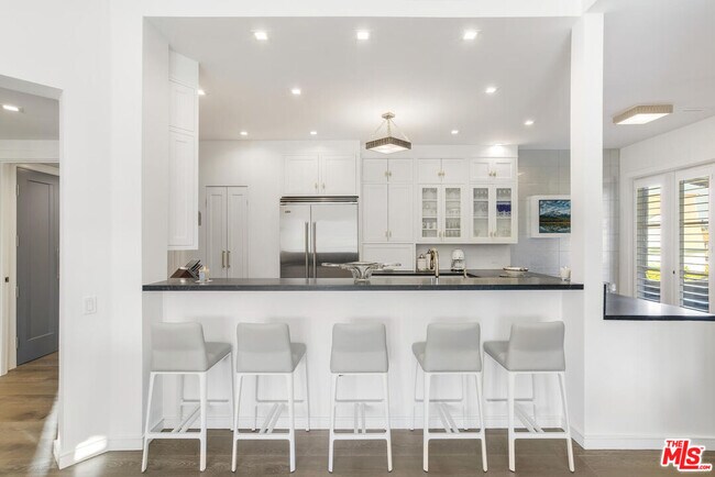 Building Photo - 10100 Empyrean Way