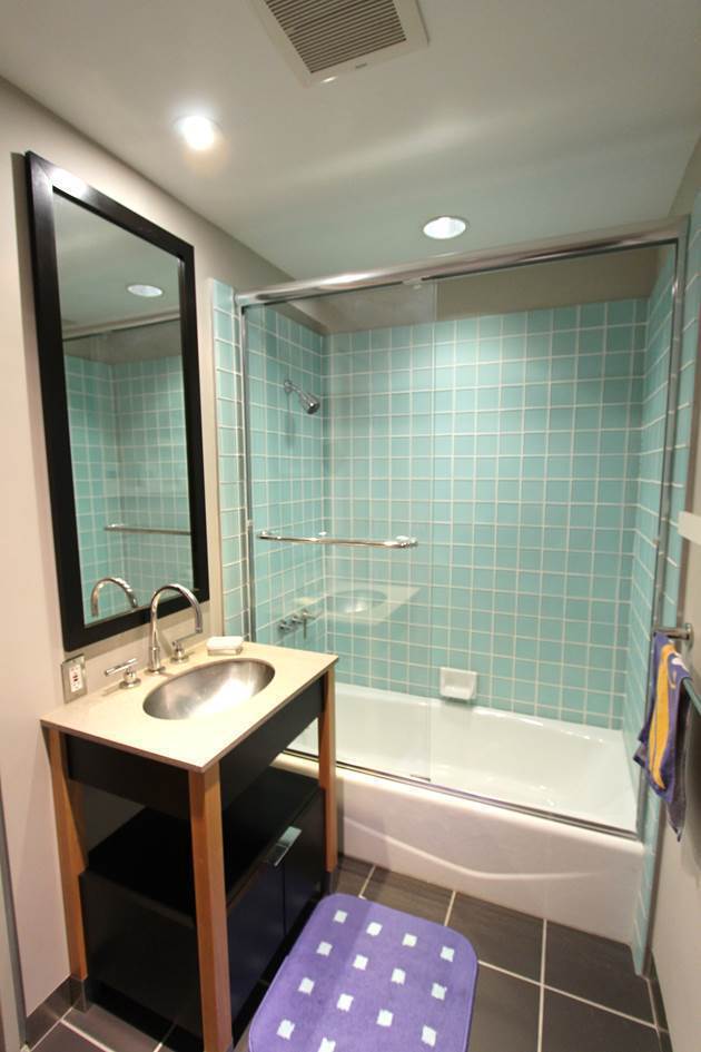 Building Photo - Rare Loft Style Condo, Huge Windows, High Ceilings, 1.5BR/2BA/3 Stories, Perfect Location!