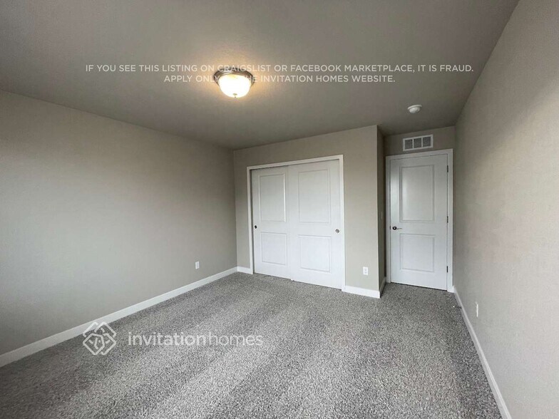 Building Photo - 13593 Arriba Dr