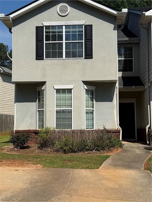 Building Photo - 2324 Coach Way