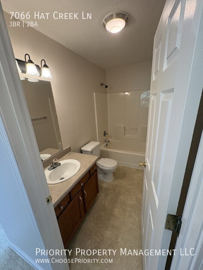 Building Photo - 7066 Hat Creek Ln