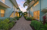 Building Photo - 685-612 12th Ave S