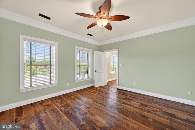 Building Photo - 13071 Haddonfield Ln