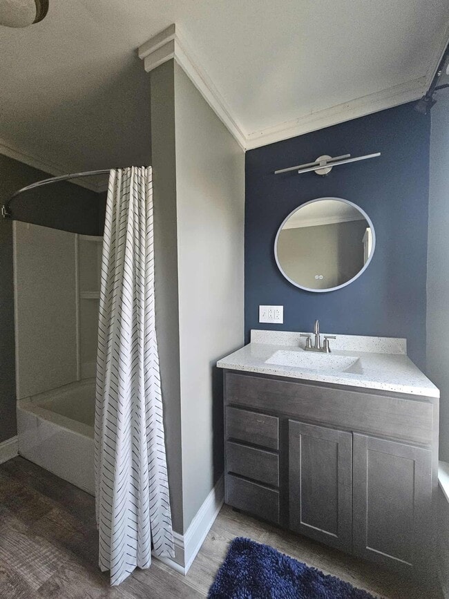 Building Photo - 93 N Rose Blvd