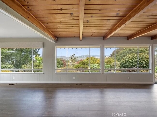 Building Photo - 1264 Vista Del Osos