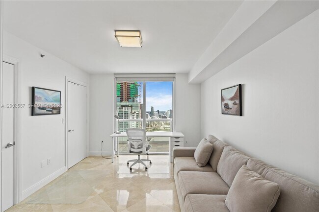 Building Photo - 50 Biscayne Blvd