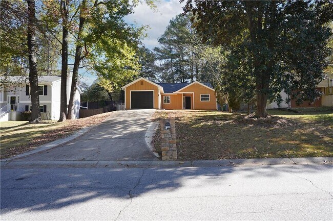 Building Photo - 2455 Landington Way NW