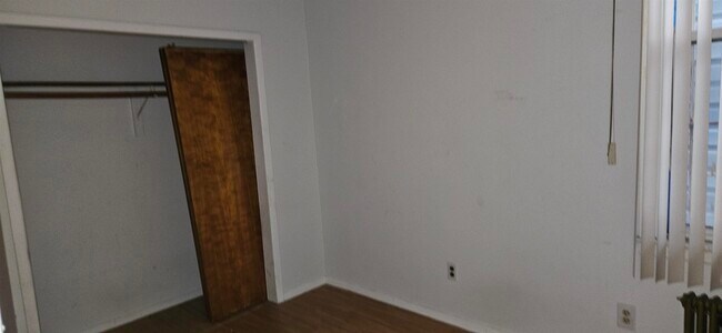 Building Photo - 4528 Brown St