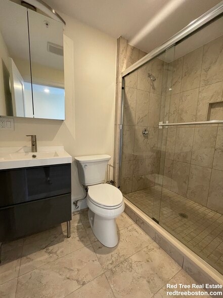 Building Photo - 1028a Commonwealth Ave