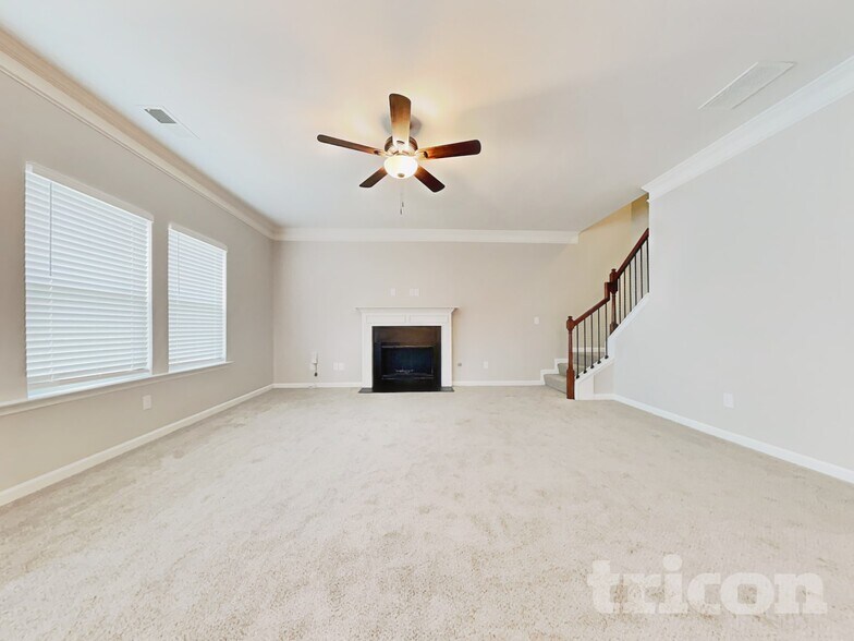 Building Photo - 4042 Plymouth Rock Drive