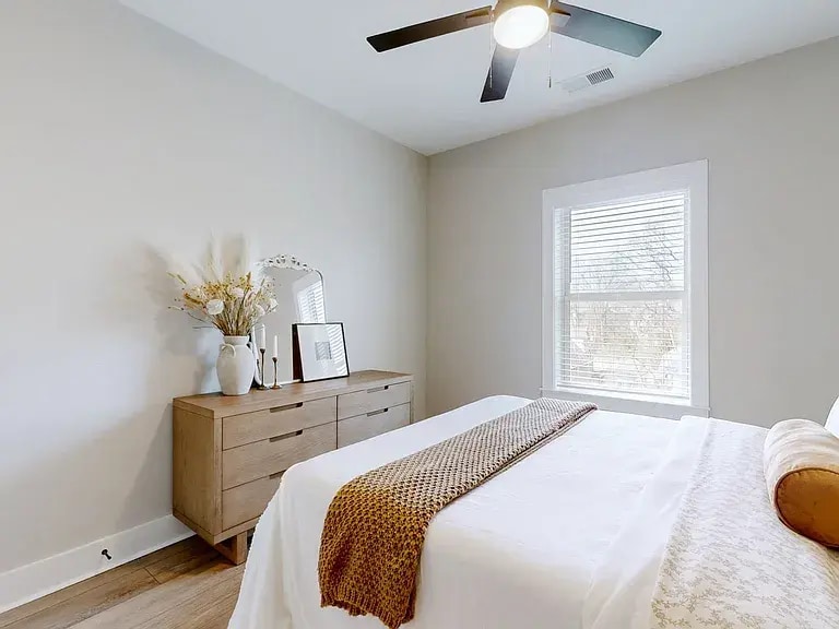 Building Photo - 206 Charlotte Everly Cir