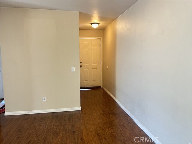 Building Photo - 1265 Kendall Dr