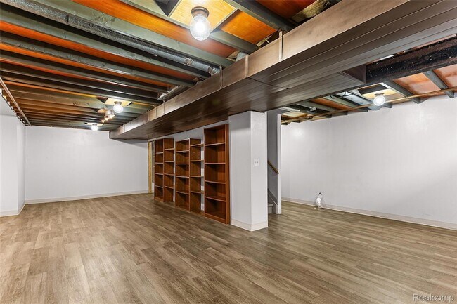 Building Photo - 3312 Palm Aire Ct