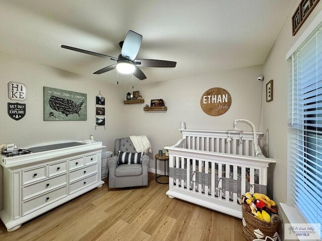 Building Photo - 35059 Anaqua Dr