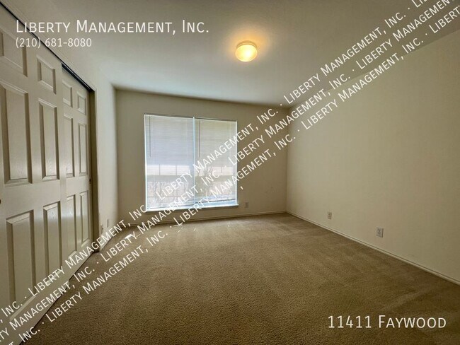 Building Photo - Single story home in the gated Heights at ...